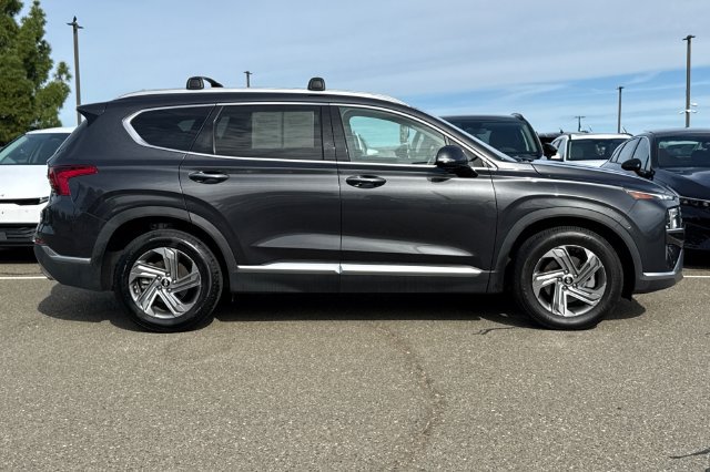 Used 2022 Hyundai Santa Fe SEL w/ Convenience Package FWD image 3