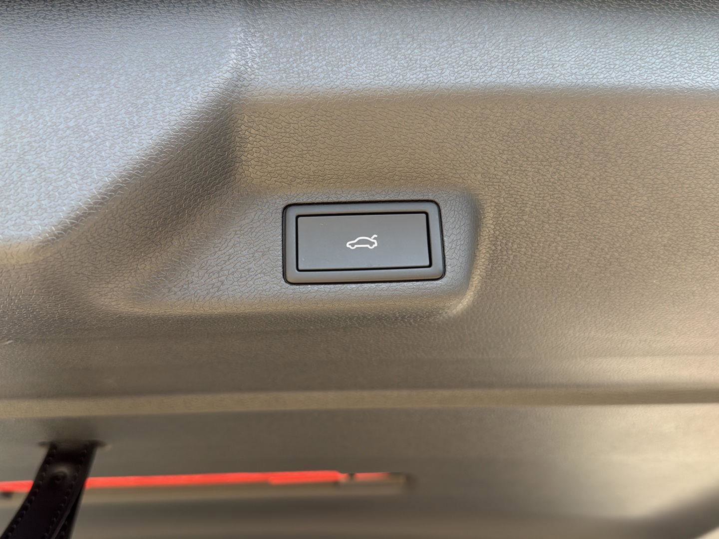 New 2025 Volkswagen ID. Buzz Pro S Plus image 21