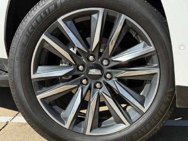Used 2023 Cadillac Escalade Sport AWD/4WD image 10