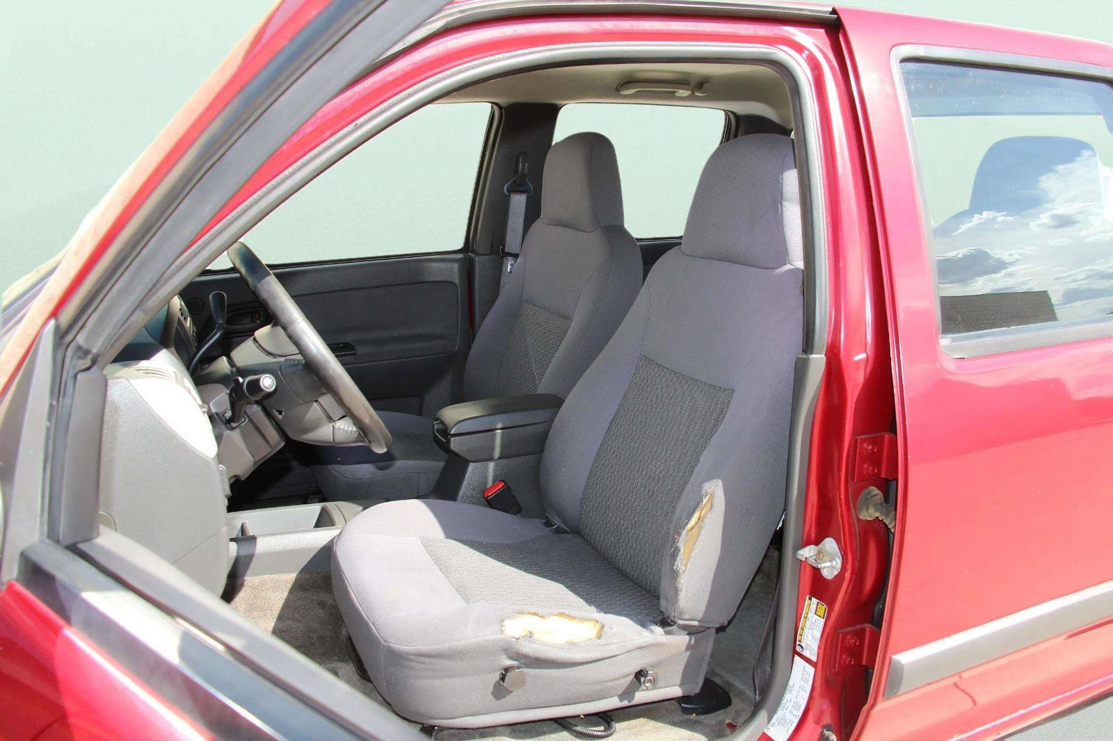 Used 2006 GMC Canyon SLE image 16