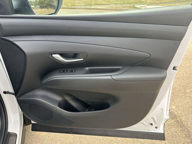 New 2025 Hyundai Tucson SEL image 14