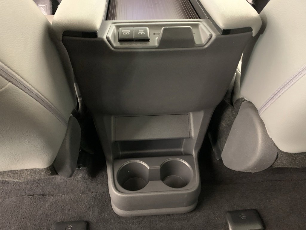 Used 2021 Toyota Sienna XLE w/ XLE Plus Package image 35