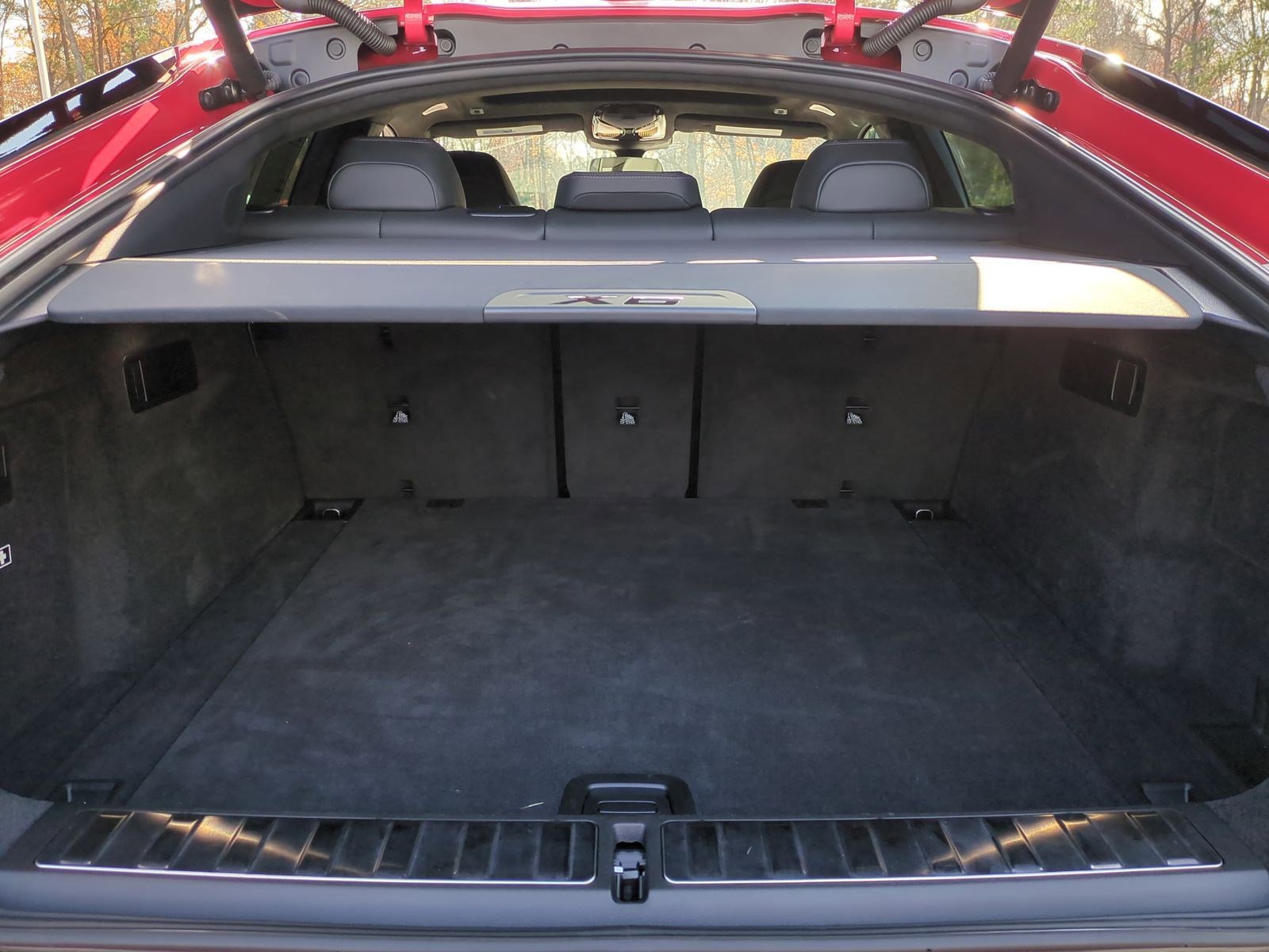 Used 2025 BMW X6 M Competition w/ Executive Package image 33