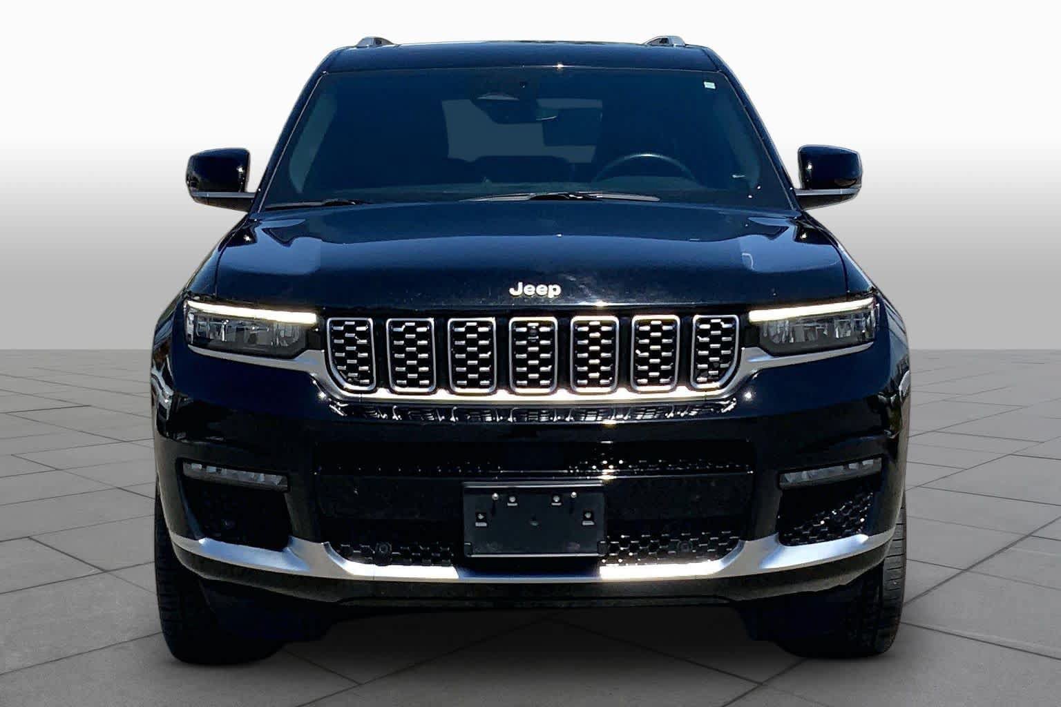 Used 2021 Jeep Grand Cherokee L Summit w/ Luxury Tech Group V AWD/4WD image 4