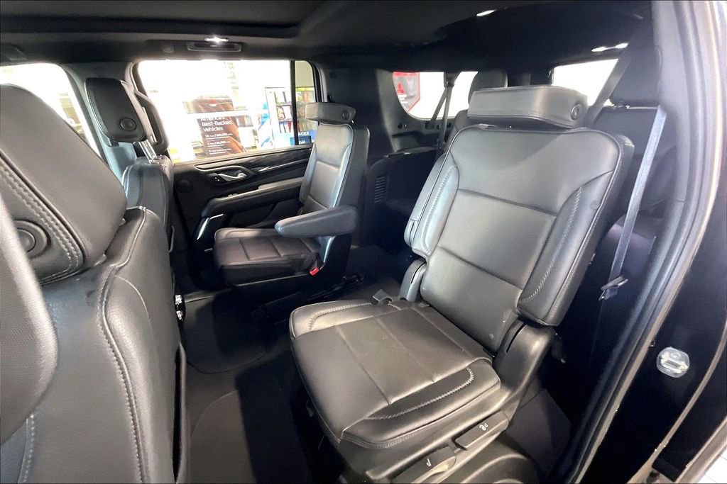 Used 2024 GMC Yukon XL Denali image 14