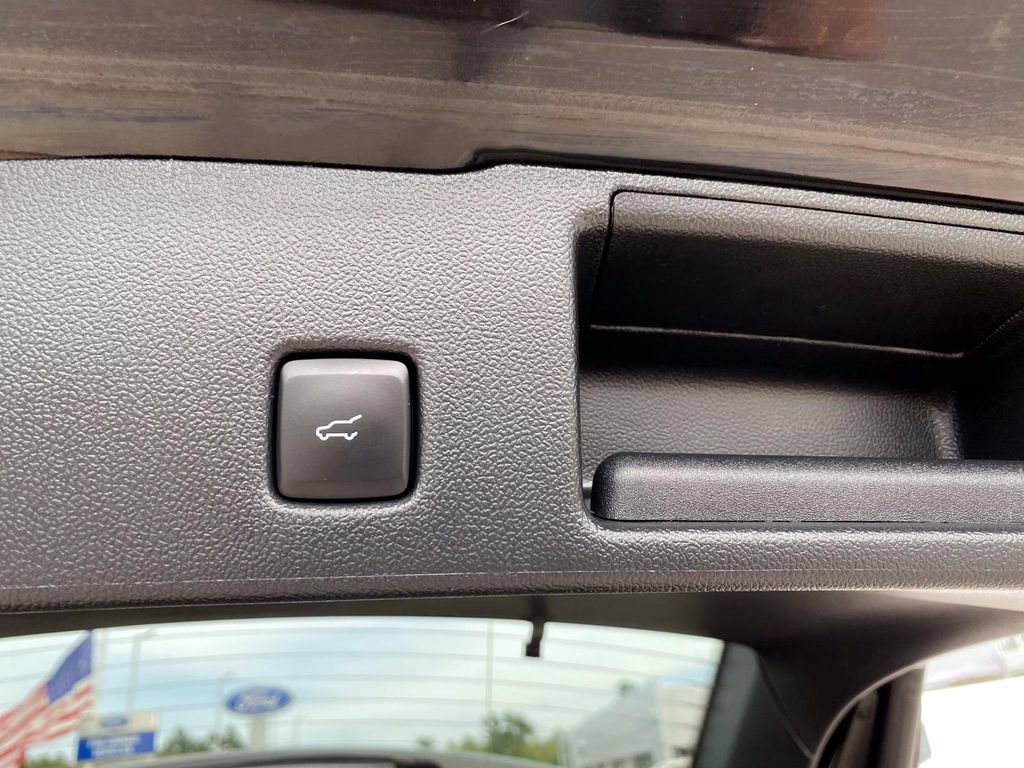 Used 2023 Ford Escape Active AWD/4WD image 7