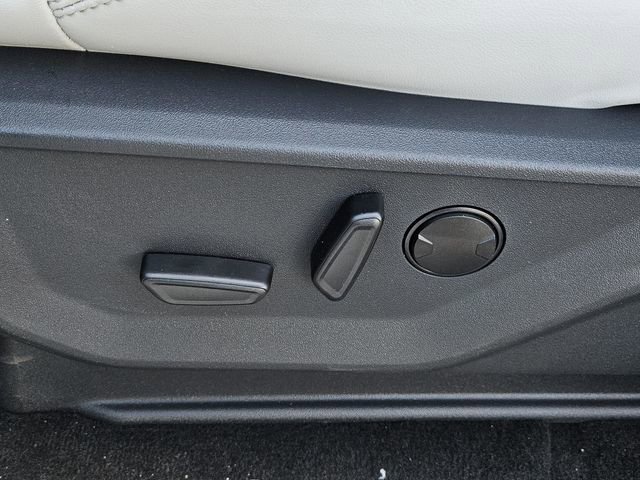New 2026 Ford Expedition Max Platinum w/ Driver's Package image 24