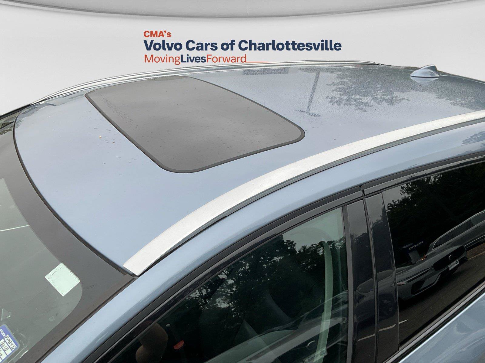 Used 2018 Volvo V60 T5 Cross Country AWD/4WD image 14