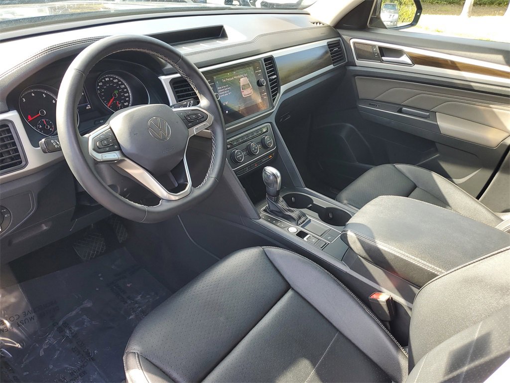 Used 2021 Volkswagen Atlas SE image 23