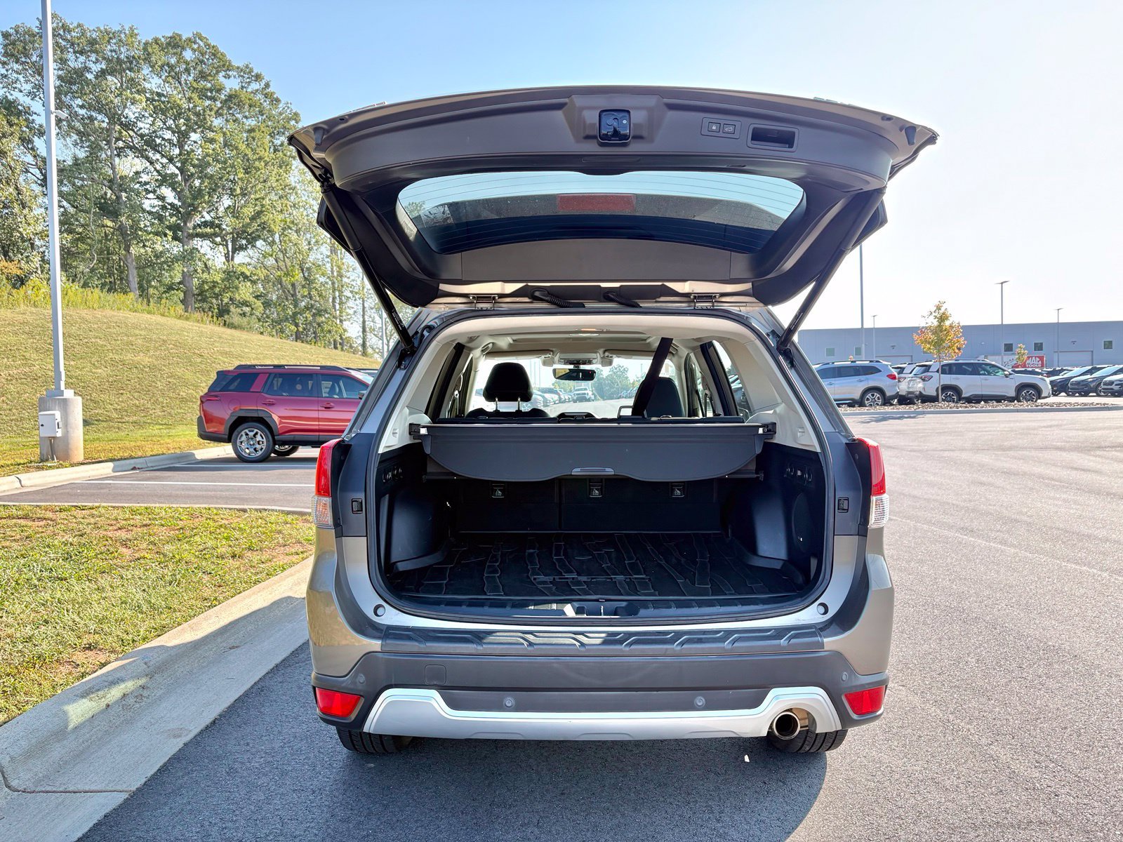 Used 2019 Subaru Forester Touring w/ Popular Package #3 AWD/4WD image 11