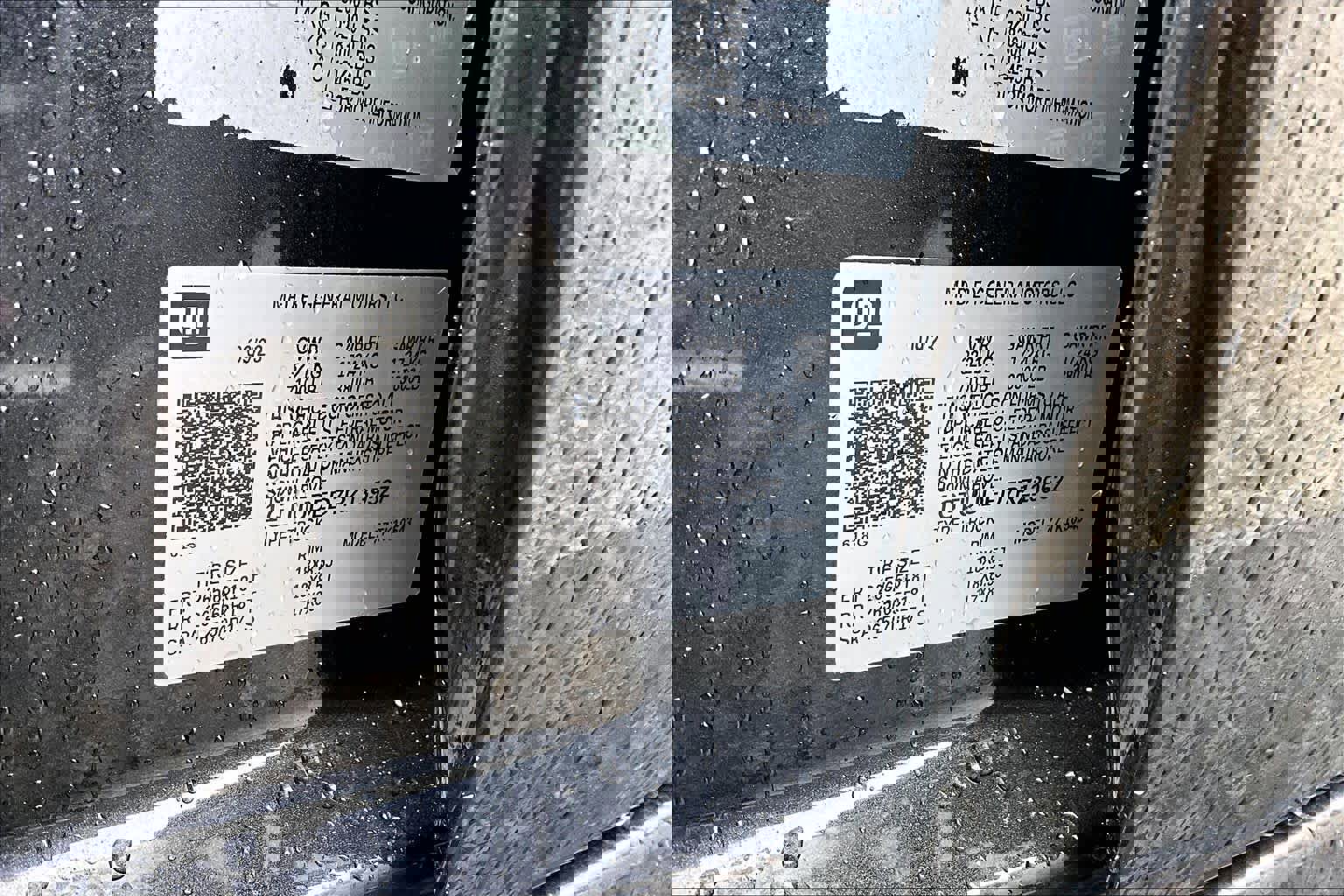 Used 2024 GMC Sierra 1500 SLT image 34