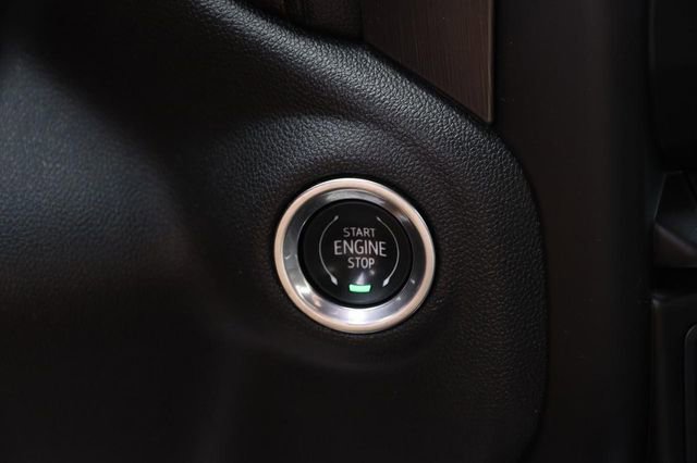 Used 2019 GMC Sierra 1500 AT4 w/ AT4 Premium Package image 19