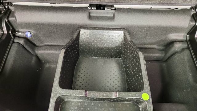 New 2026 Volvo EX90 Plus AWD/4WD image 43
