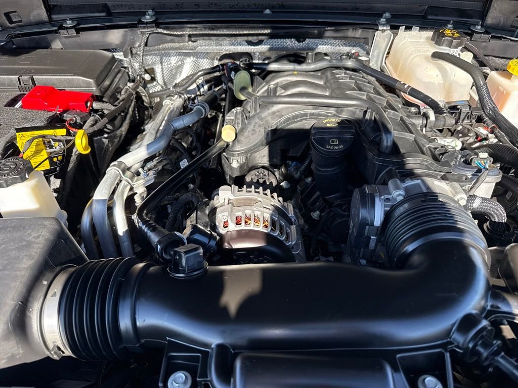 Used 2025 Jeep Gladiator Sport image 27