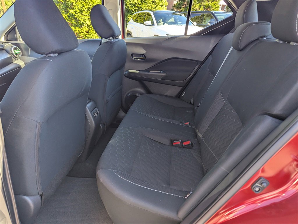 Used 2023 Nissan Kicks SV image 9