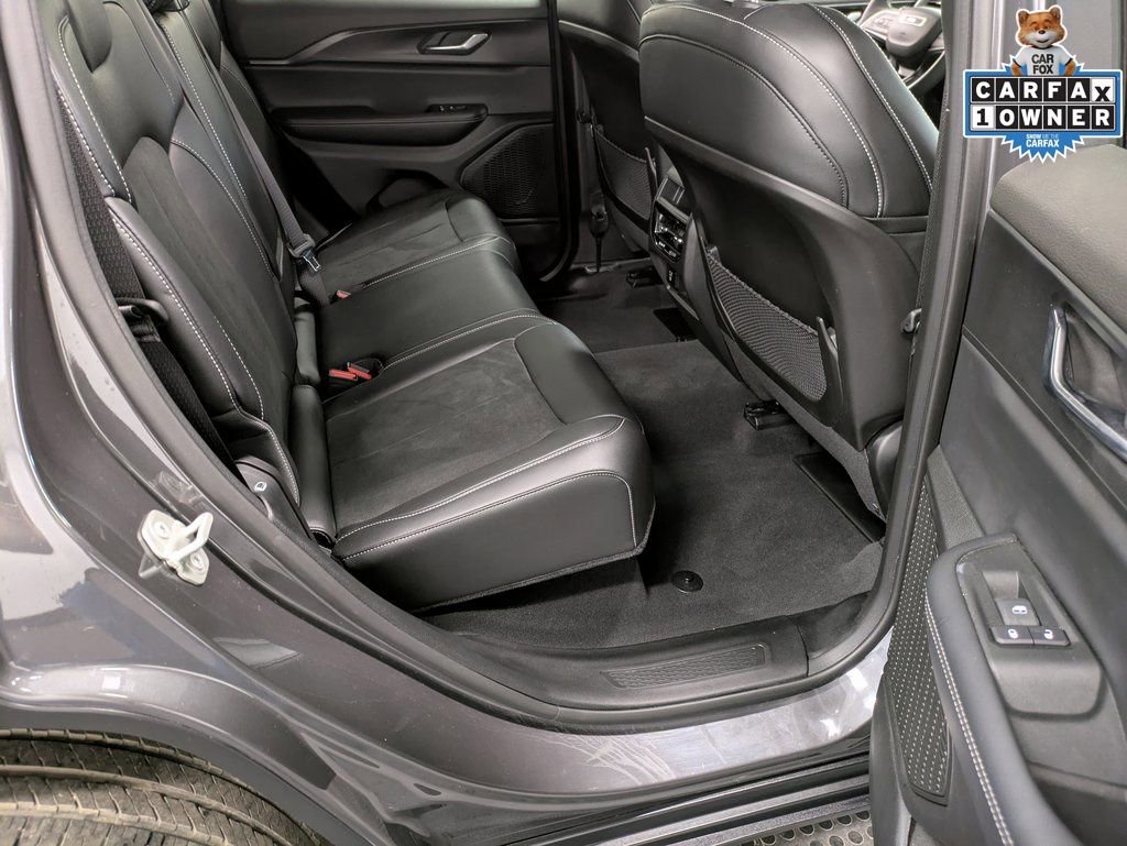 Used 2024 Jeep Grand Cherokee Altitude image 27