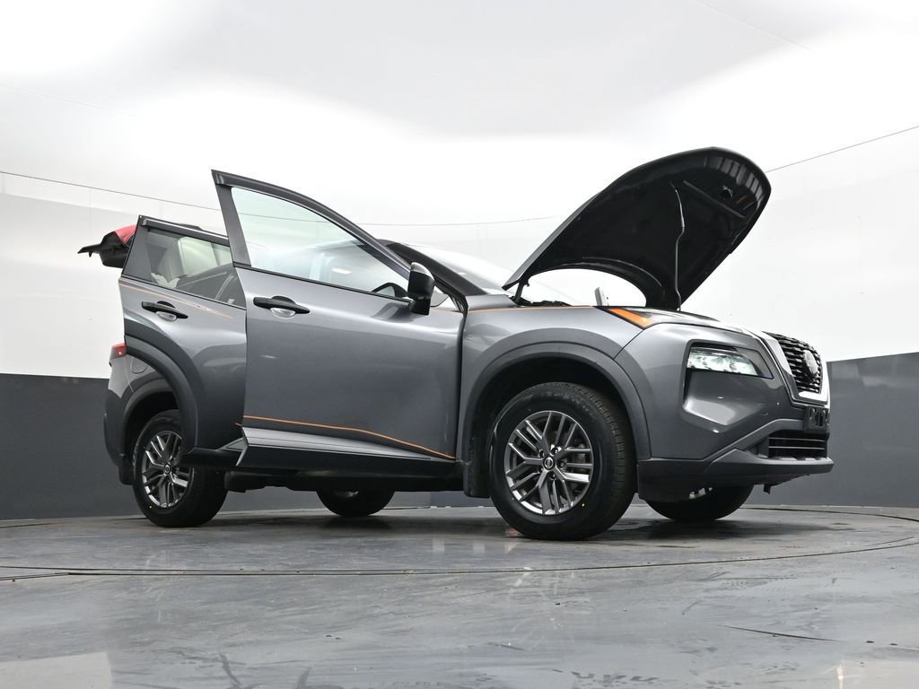 Used 2021 Nissan Rogue S image 47
