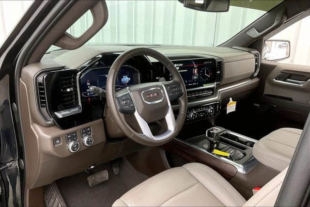 Certified 2023 GMC Sierra 1500 SLT w/ SLT Premium Plus Package AWD/4WD image 17