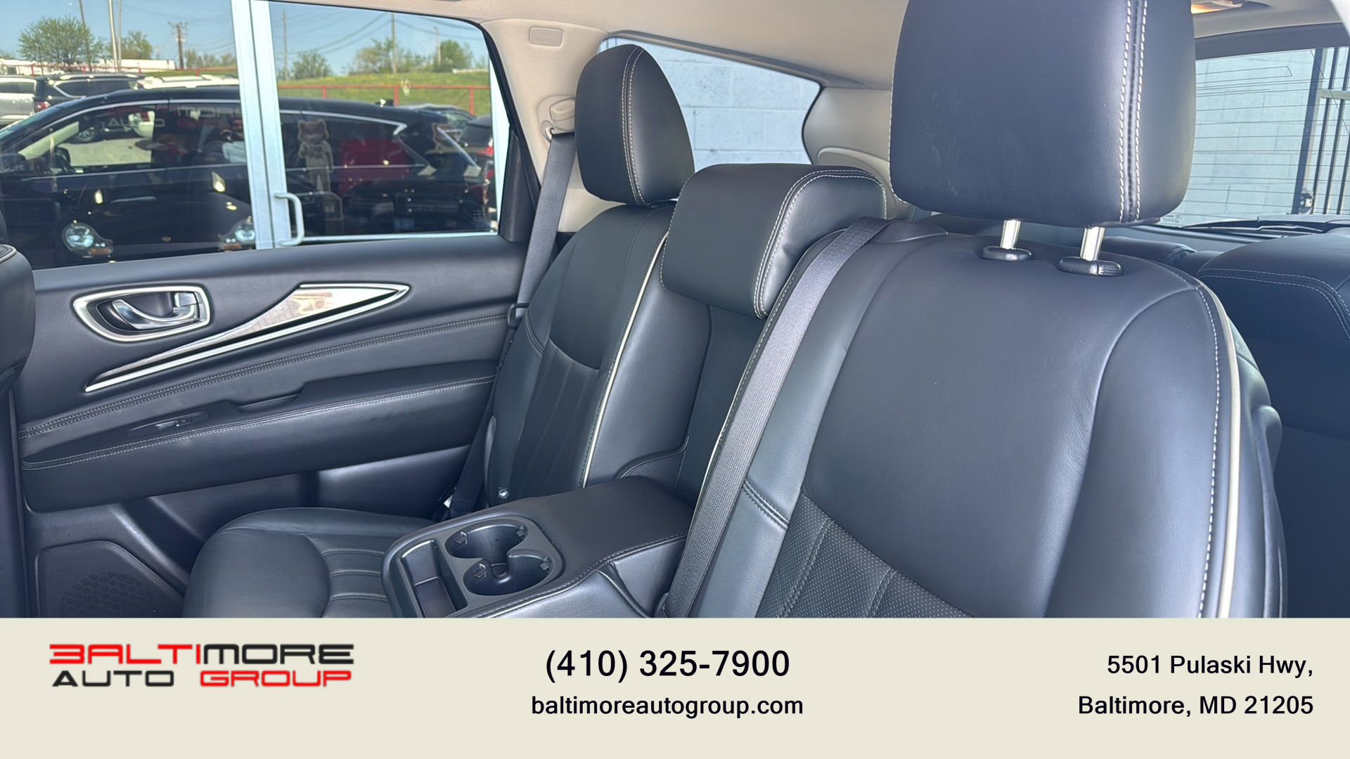 Used 2019 INFINITI QX60 Luxe w/ Essential Package image 31