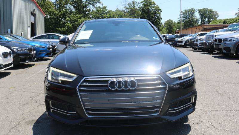 Used 2018 Audi A4 2.0T Ultra Premium Plus w/ Premium Plus Package FWD image 2