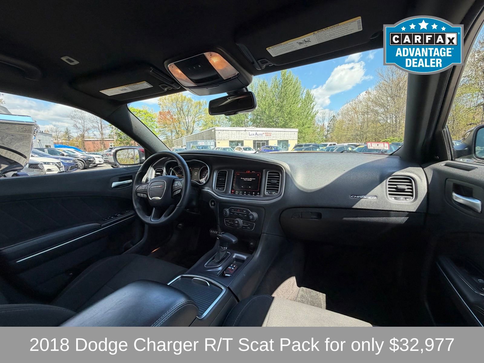 Used 2018 Dodge Charger R/T Scat Pack w/ Dynamics Package RWD image 10