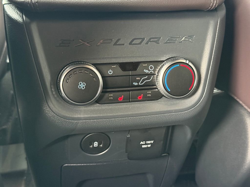 New 2026 Ford Explorer Platinum image 13