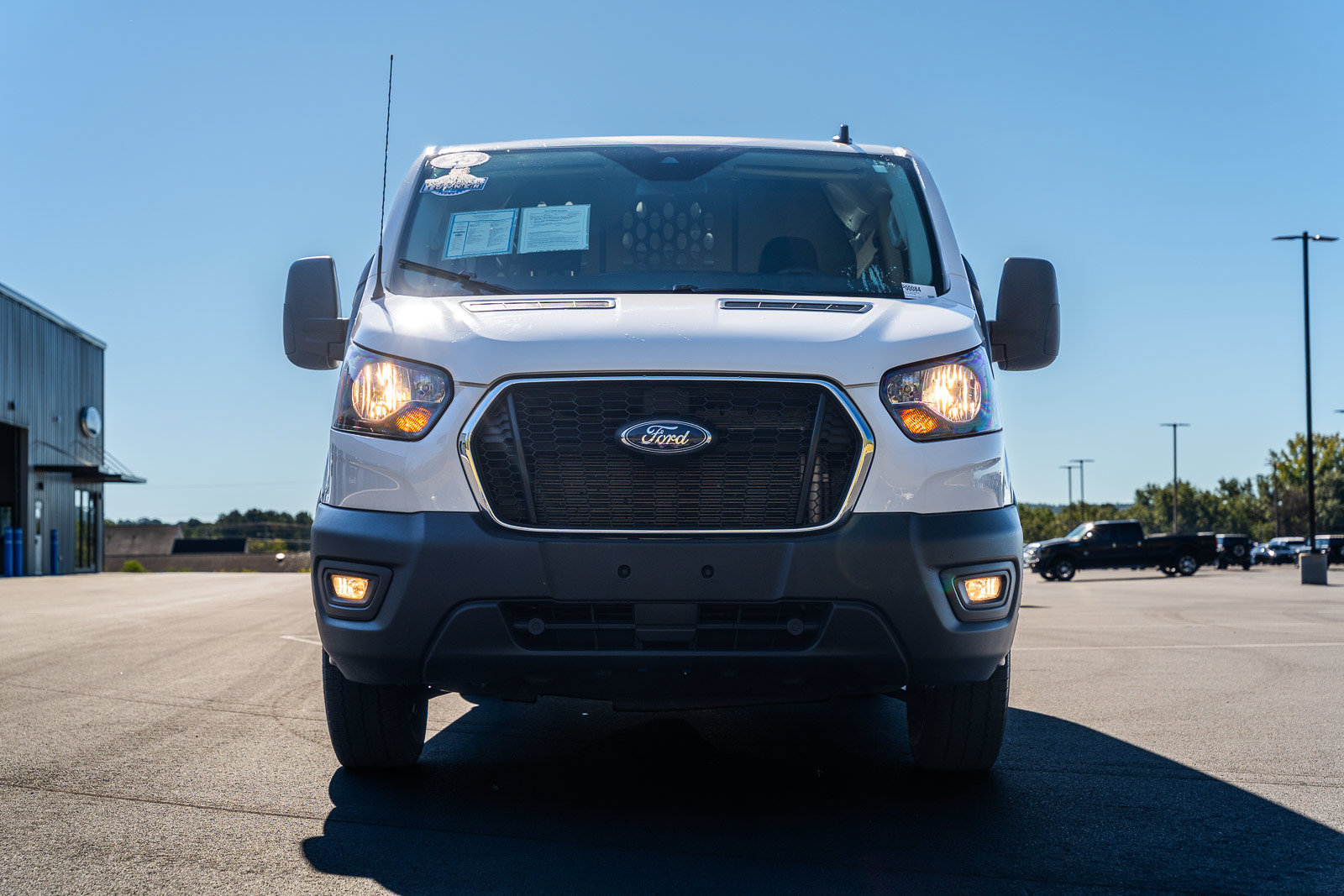 Used 2025 Ford Transit 250 Low Roof w/ Exterior Upgrade Package RWD image 2