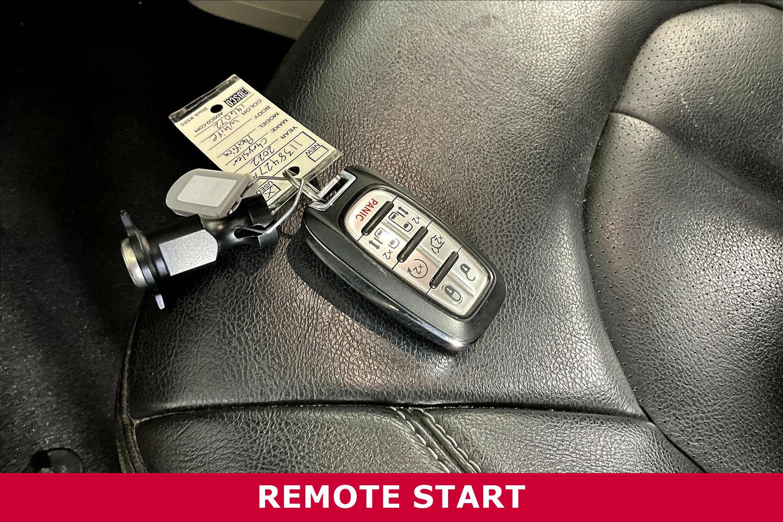Used 2022 Chrysler Pacifica Touring-L FWD image 34