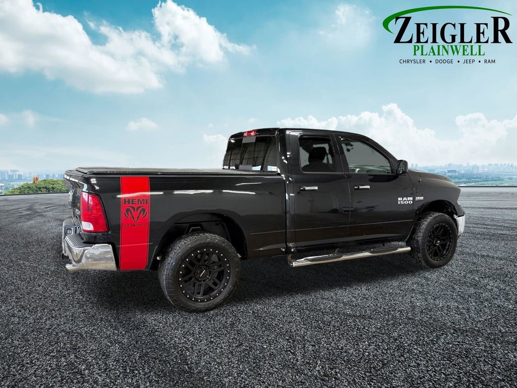 Used 2018 RAM 1500 Classic SLT image 11