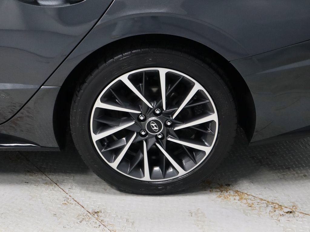 Used 2020 Hyundai Sonata Limited FWD image 18