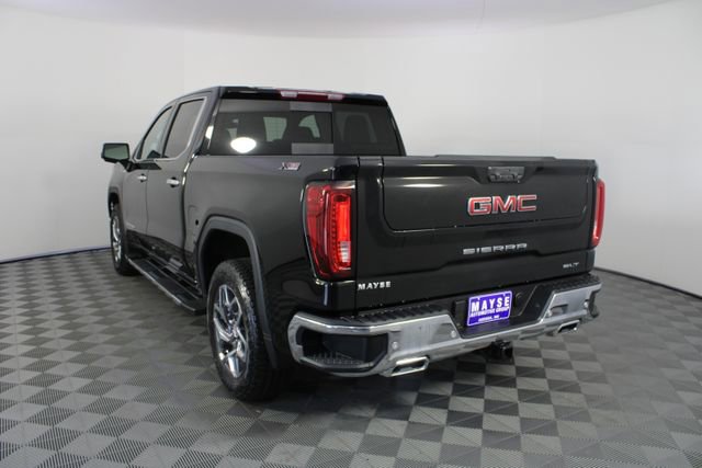 New 2026 GMC Sierra 1500 SLT image 25