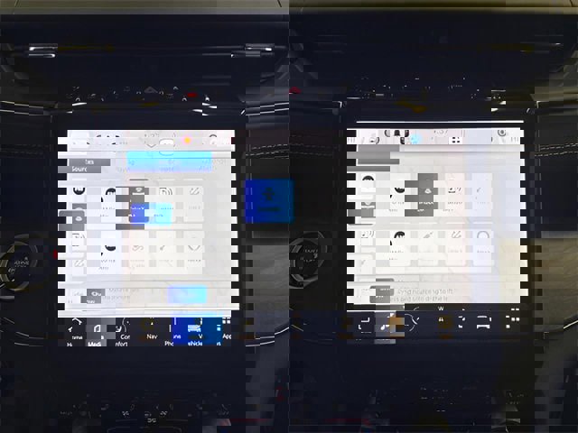 Used 2023 Jeep Grand Cherokee Overland w/ Adv Protech Group III image 23