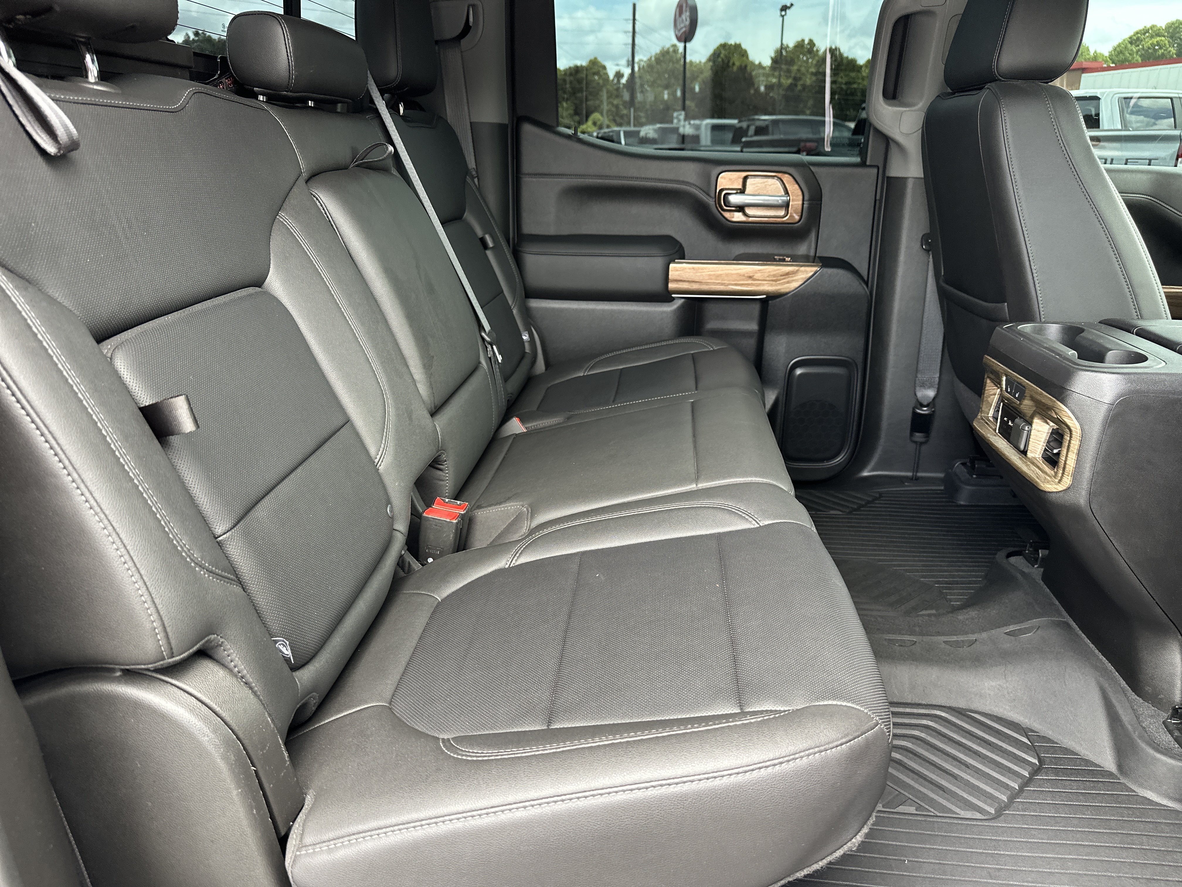 Used 2021 Chevrolet Silverado 1500 LTZ RWD image 15