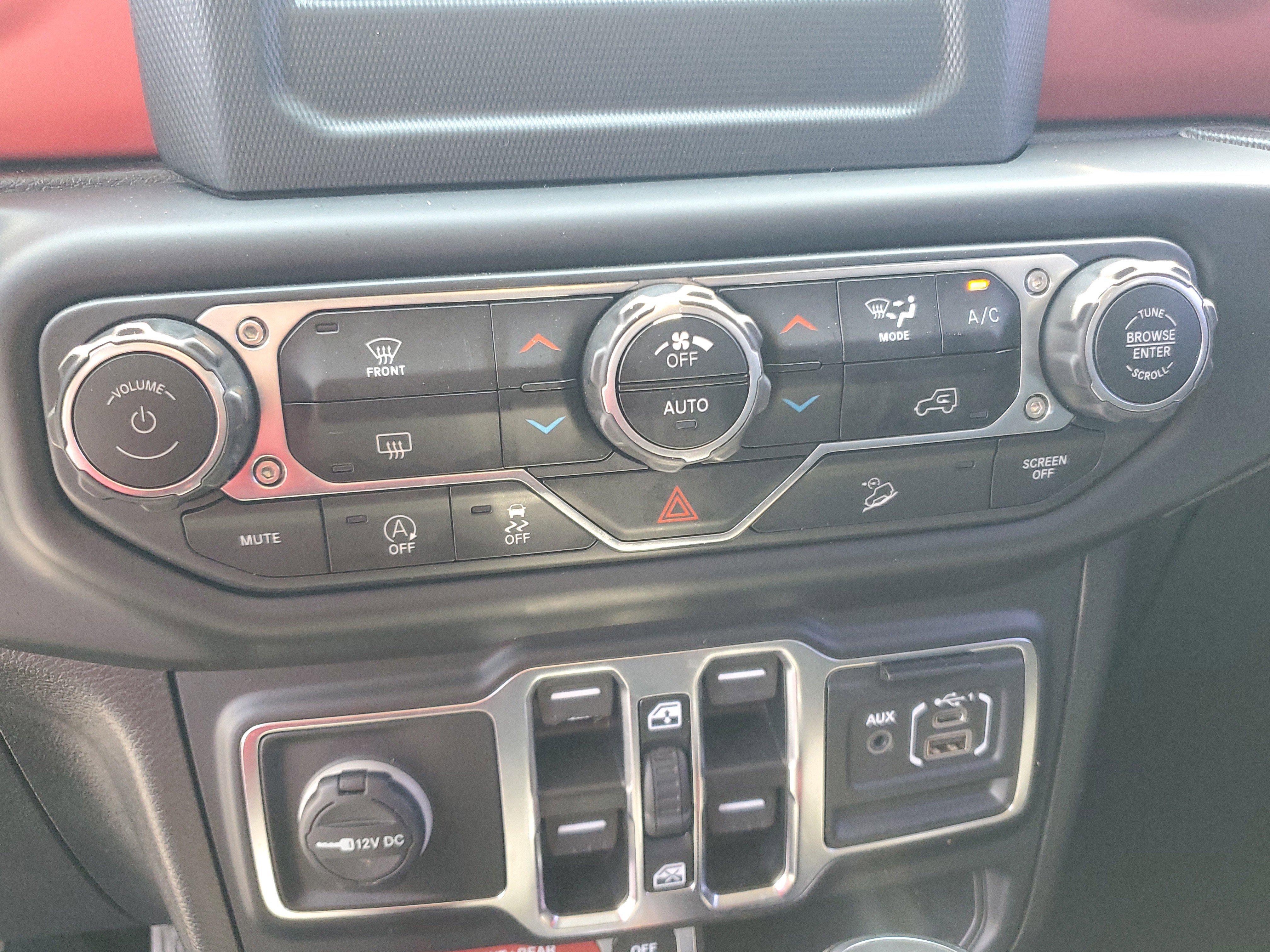 Used 2021 Jeep Wrangler Unlimited Rubicon image 35