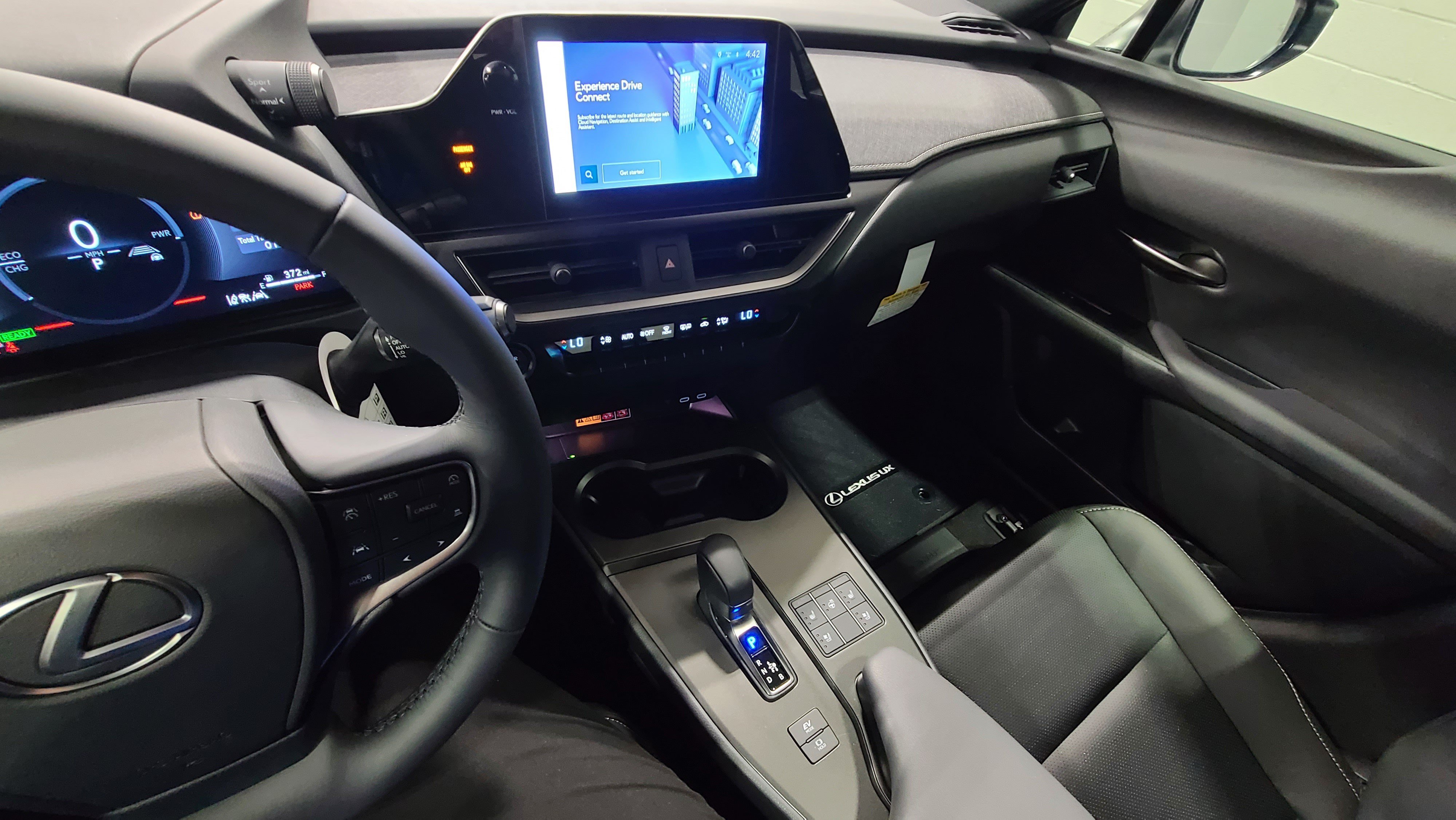 Certified 2026 Lexus UX 300h FWD w/ Accessory Package (2T) image 20