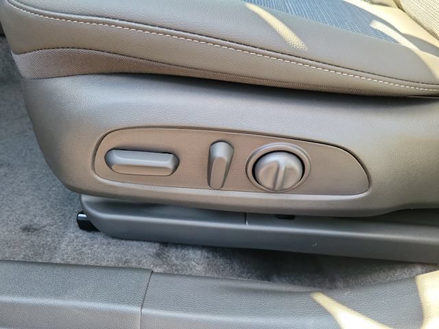 New 2026 Buick Envista Sport Touring w/ Convenience I Package FWD image 13