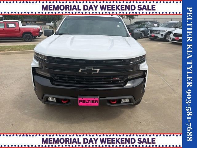 Used 2020 Chevrolet Silverado 1500 LT Trail Boss AWD/4WD image 2