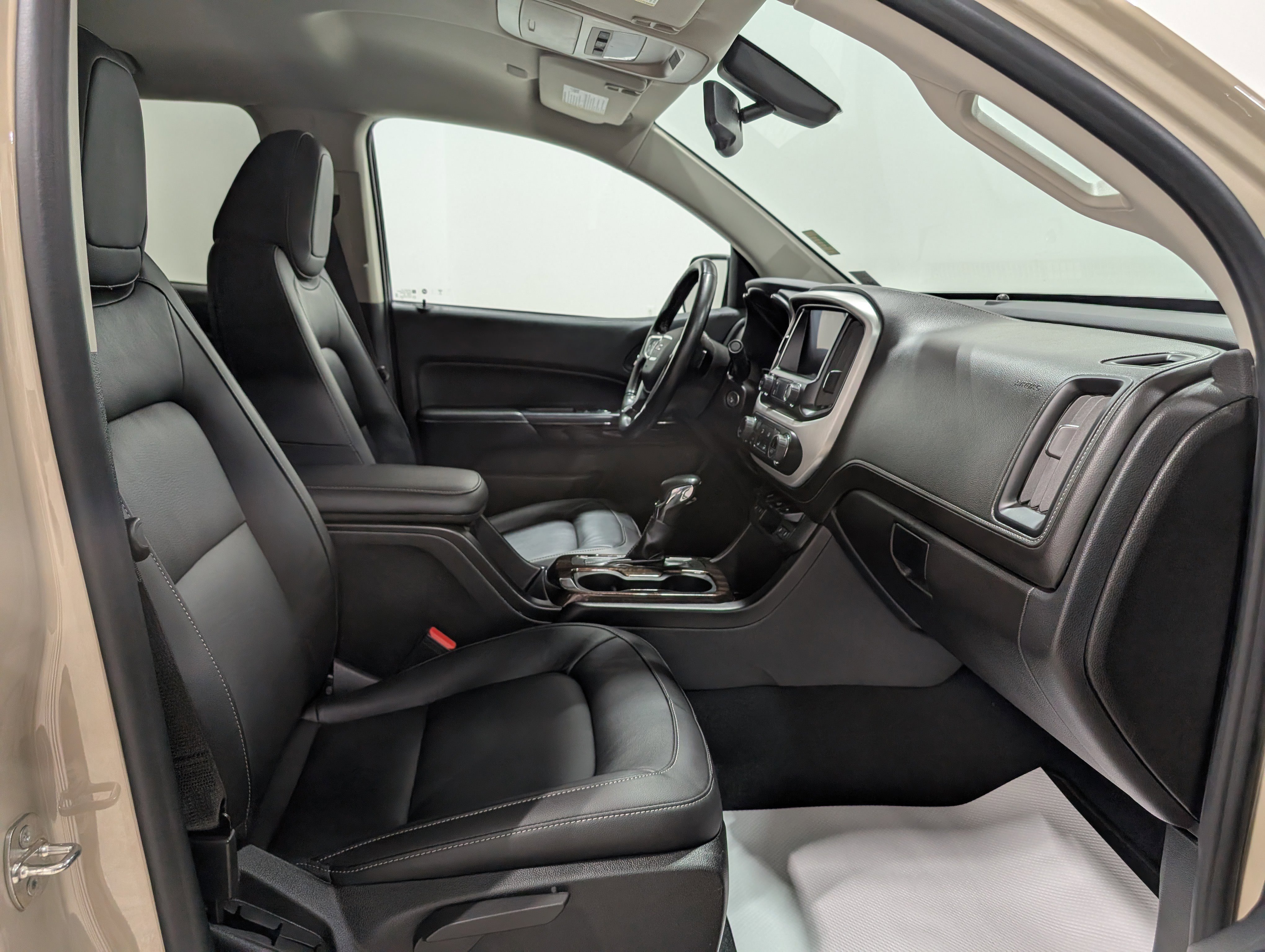 Used 2022 GMC Canyon Elevation w/ Elevation Premium Package image 18