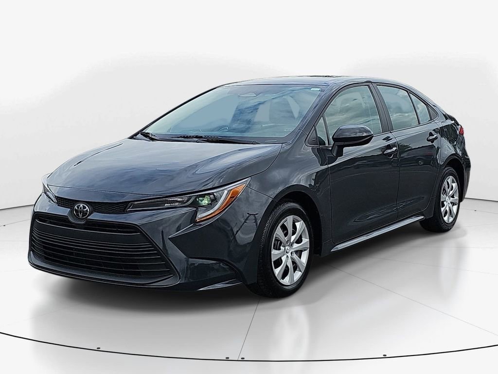 Used 2024 Toyota Corolla LE FWD image 11