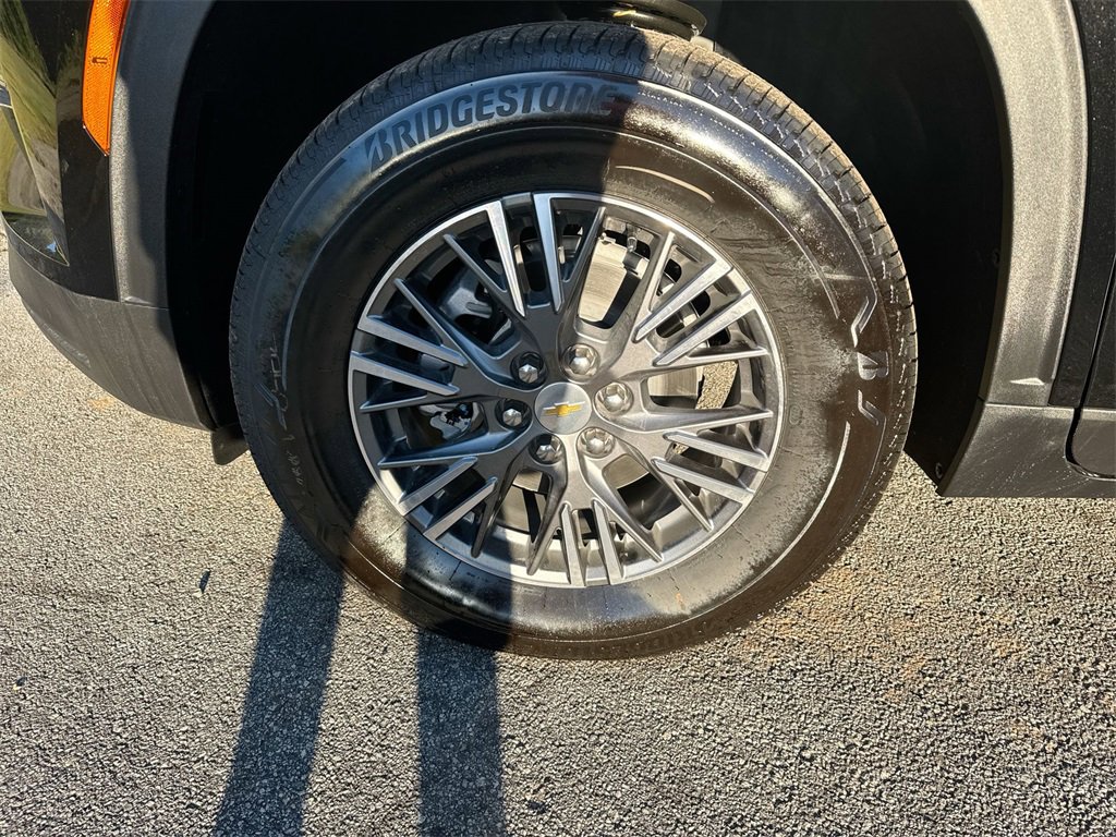 New 2026 Chevrolet Traverse LT image 12