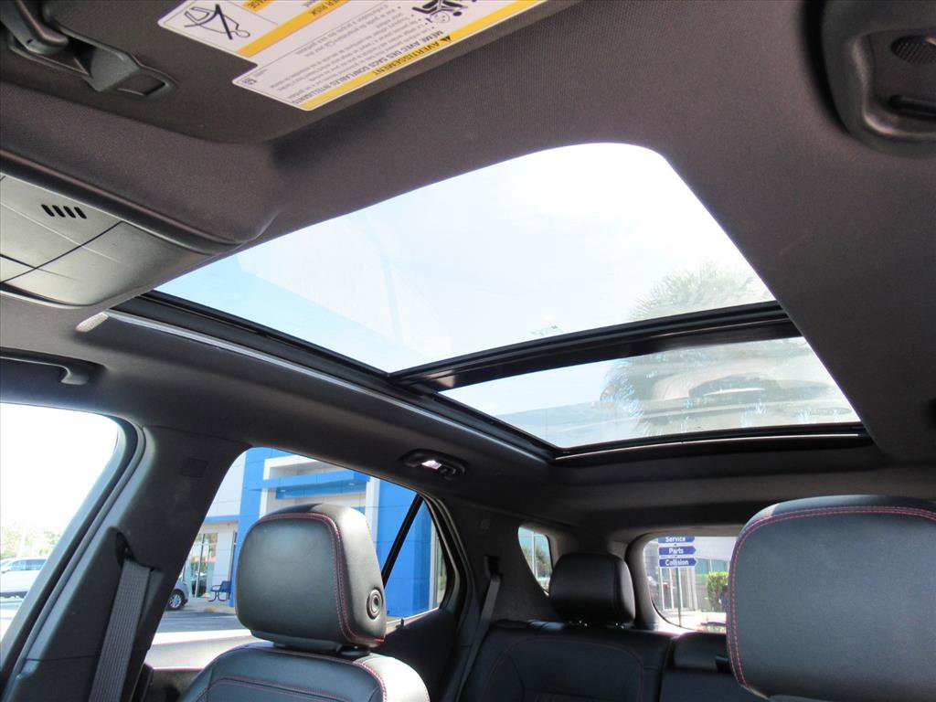 Used 2023 Chevrolet Equinox RS image 27