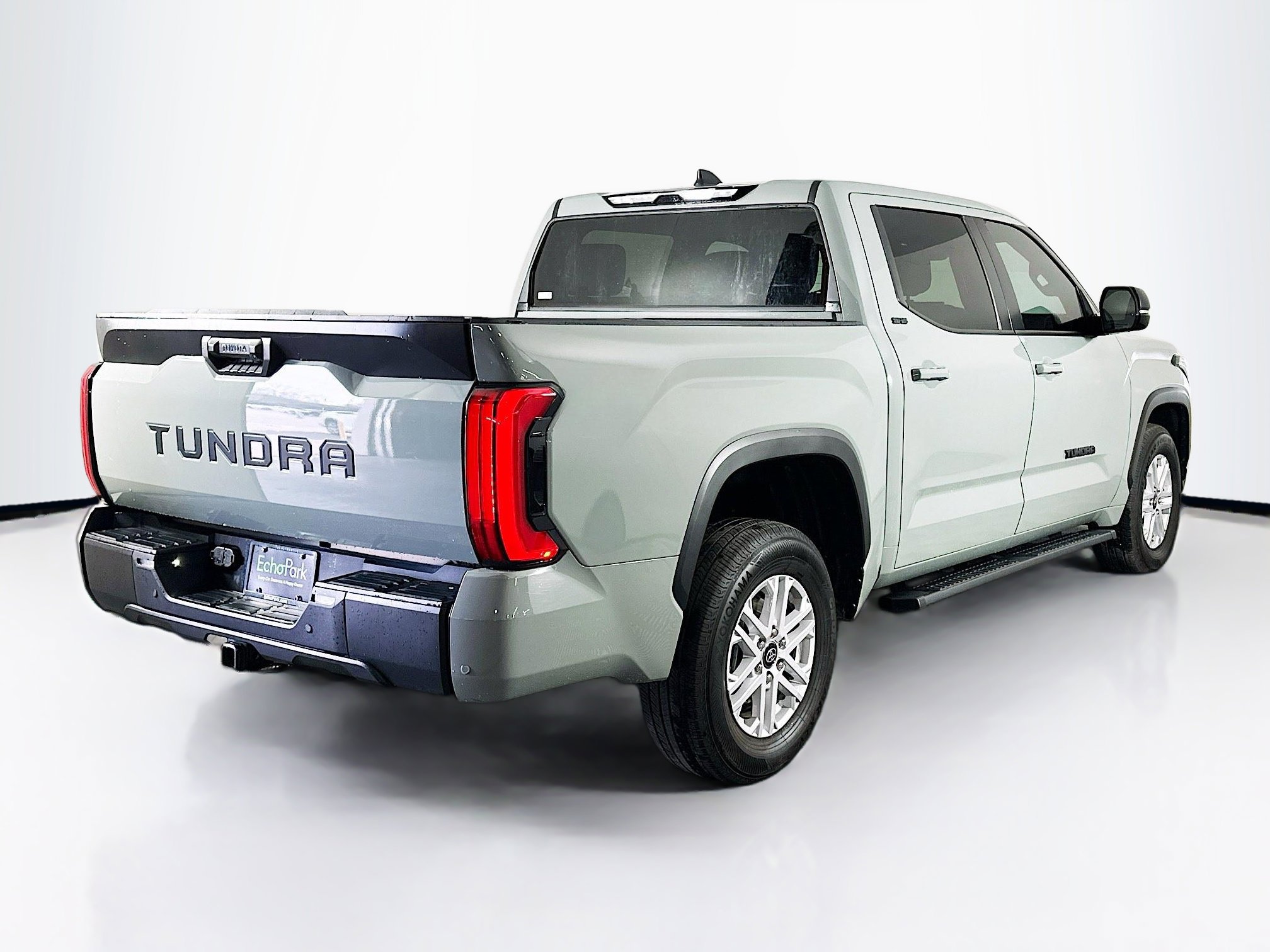 Used 2025 Toyota Tundra SR5 w/ SR5 Premium Package image 9