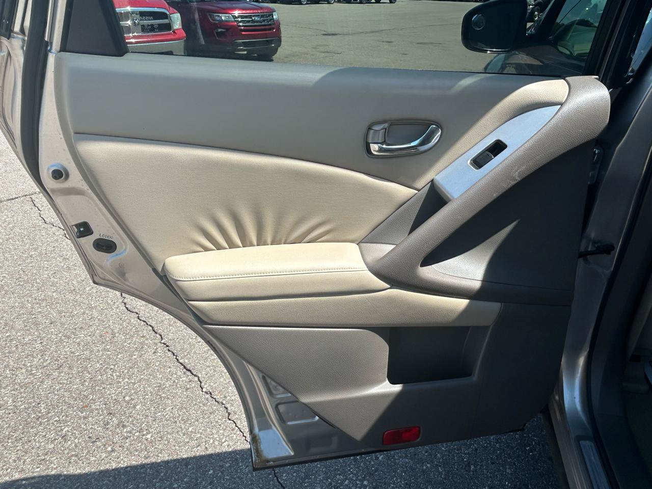 Used 2010 Nissan Murano SL w/ Leather Pkg AWD/4WD image 13