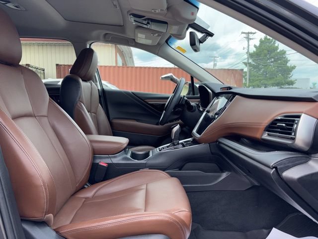 Used 2021 Subaru Outback Touring AWD/4WD image 13