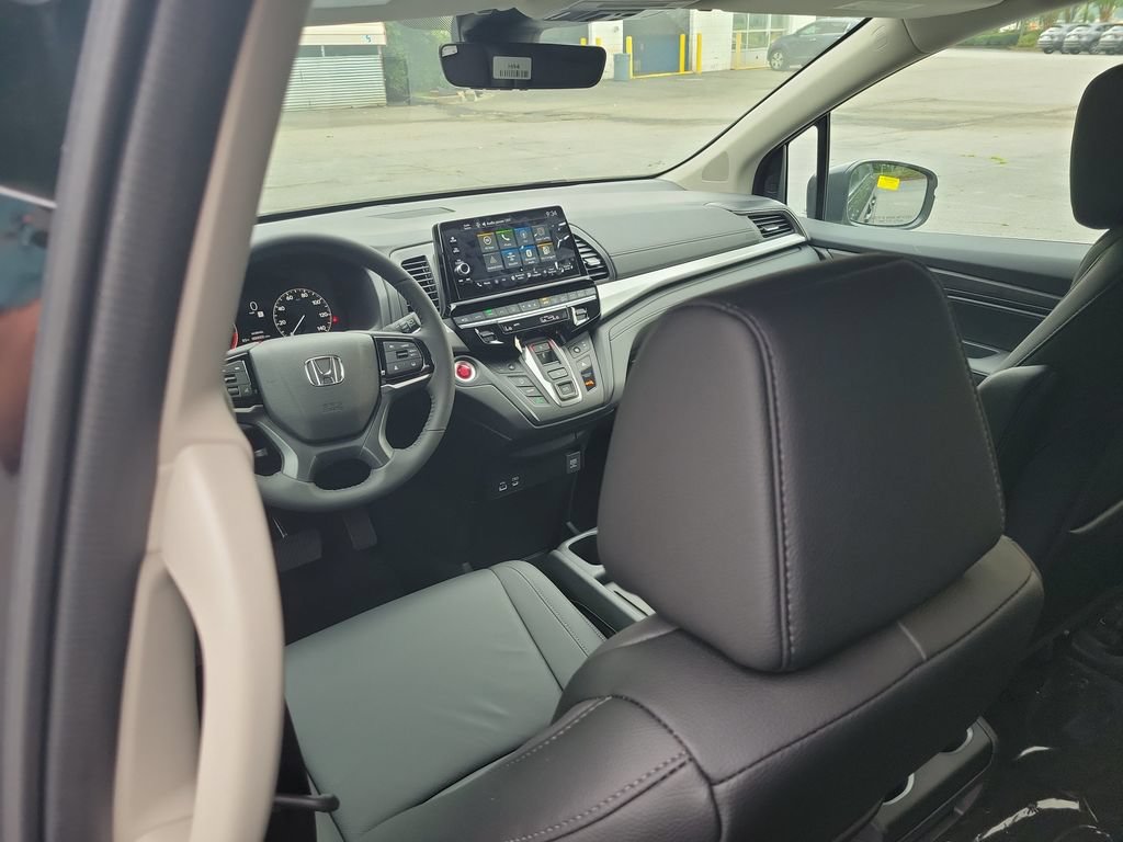 New 2026 Honda Odyssey EX-L image 13