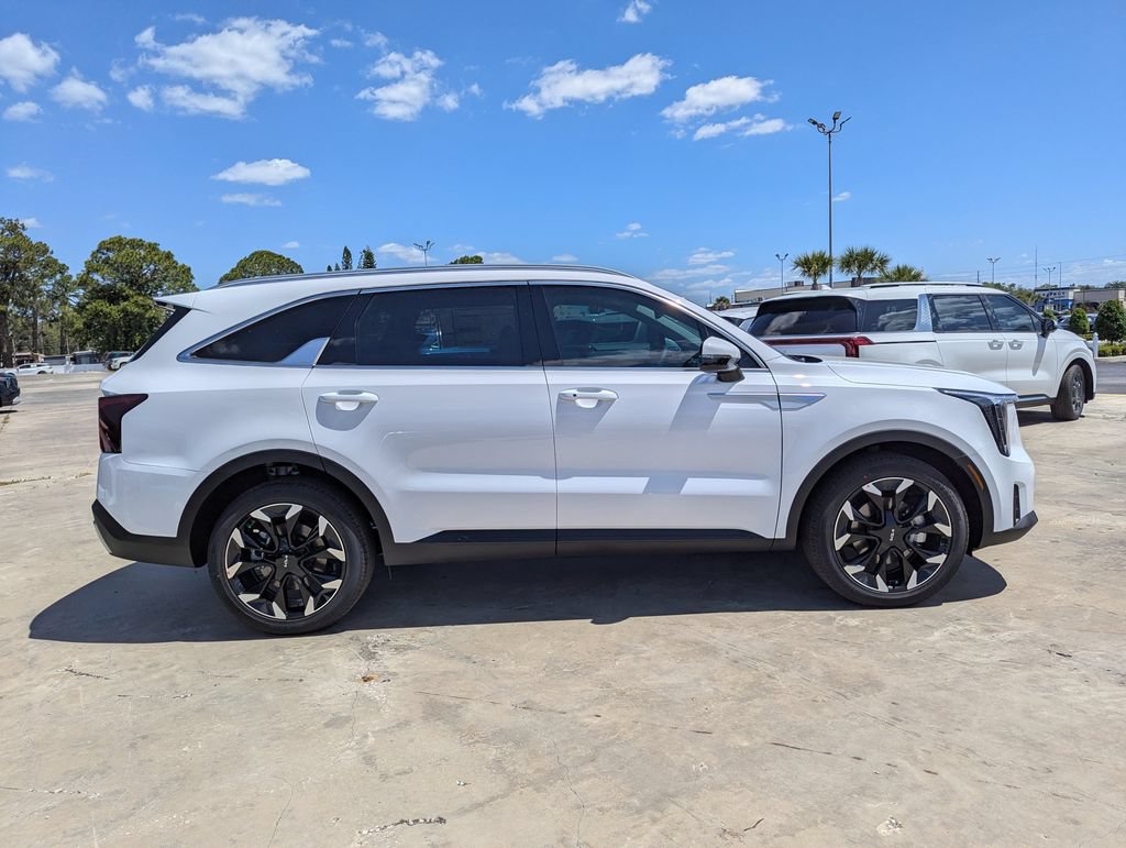 New 2026 Kia Sorento EX FWD image 9