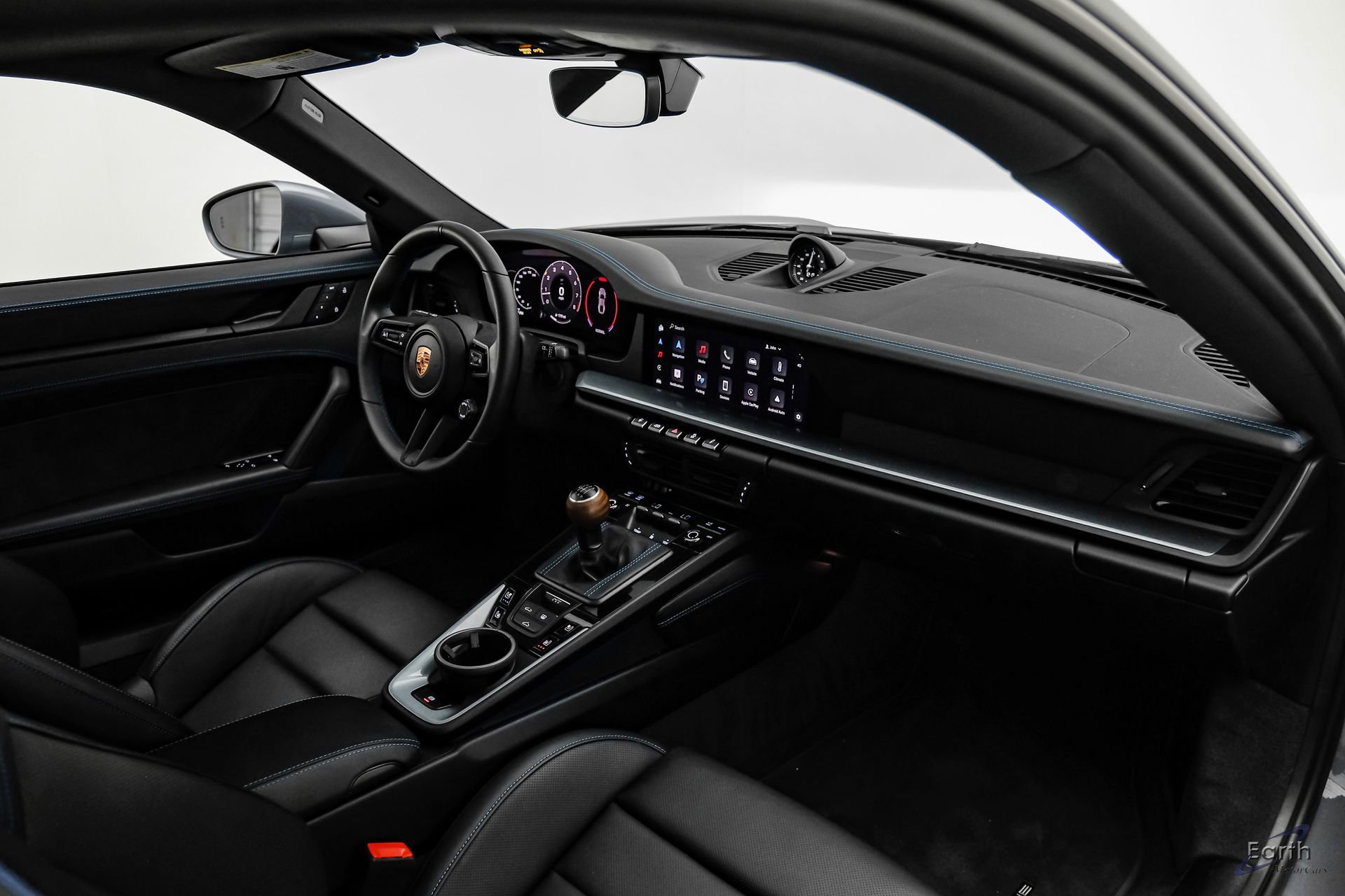 Used 2025 Porsche 911 Carrera T image 43