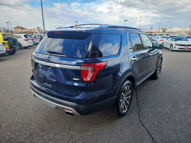 Used 2017 Ford Explorer Platinum image 5