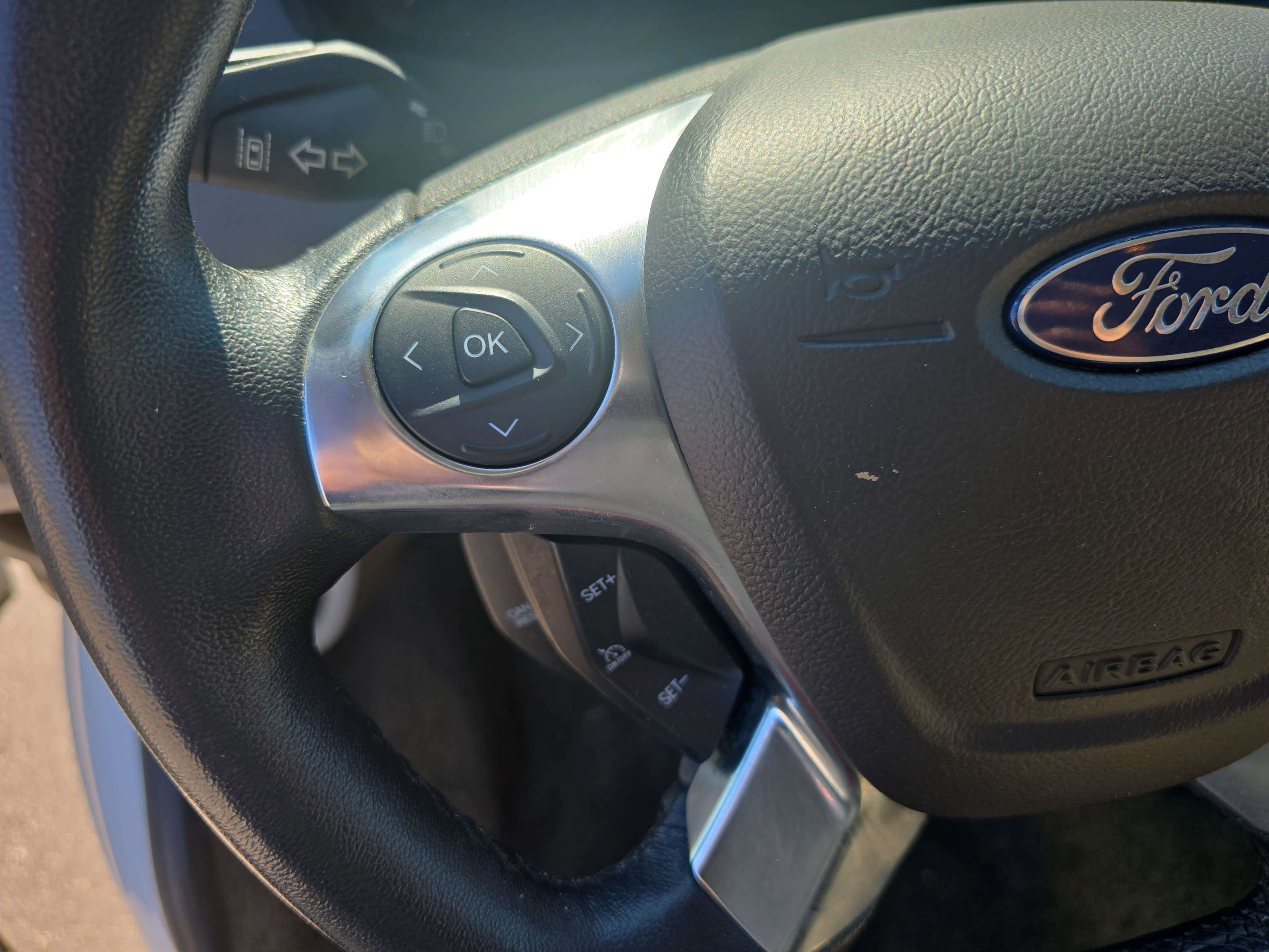 Used 2016 Ford Transit 150 XLT image 18