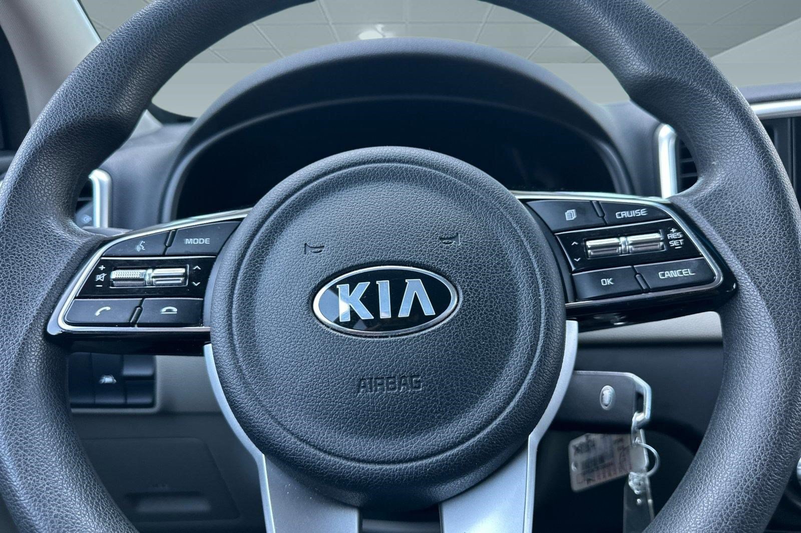 Used 2022 Kia Sportage LX FWD image 17